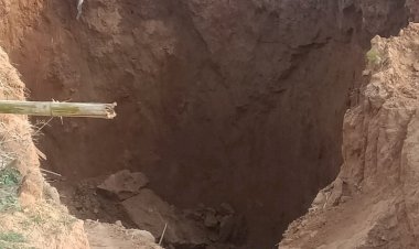 CG दर्दनाक हादसा ब्रेकिंग : कुआं निर्माण के दौरान बड़ा हादसा, मिट्टी धंसने से तीन मजदूर की दर्दनाक मौत, दो घायल…कलेक्टर व पुलिस अधीक्षक भी मौके पर