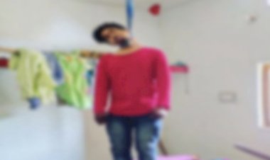 CG ब्रेकिंग :-प्रेमिका ने किया शादी से इंकार प्रेमी ने लगा ली फांसी…सुसाइड नोट में लिखा भावुक पत्र-लव यू मां, मुझे माफ करना, मेरे जैसा बेटा किसी को नहीं मिले….साथ ही प्रेमिका के लिये कही ये बात पढ़िए