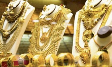 BIG NEWS: सोना खरीदने वालों के लिए अच्छी खबर… सोने की कीमत औंधे मुंह गिरी… सोना के दाम में जबरदस्त गिरावट… जानें कितना सस्ता हुआ सोना… ये है ताजा रेट