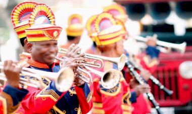 BIG CG ब्रेकिंग: धुमाल-बैंड पार्टी वालों को मिली बड़ी राहत.... बैंड-बाजा के साथ निकलेगी बारात.... धुमाल और बैंड पार्टी बजाने की अनुमति.... इन नियमों का करना होगा पालन.... देखें गाइडलाइन.....