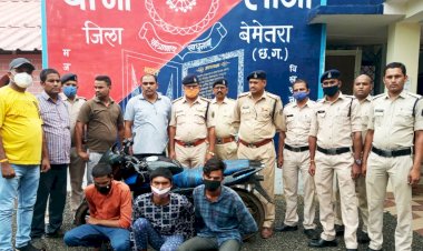 CG कारोबारी के पुत्र की हत्या का खुलासा: चंद रुपए के लिए नौकरों ने मलिक की हत्या.... लड़की का लालच देकर नौकरों ने मलिक को  बुलाया फिर बेरहमी से गला दबाकर उतारा मौत के घाट.... फिर सैप्टिक टैंक में .... पढ़िये सनसनीखेज हत्याकांड की कहानी,आरोपी गिरफ्तार.....