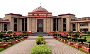 रेत के अवैध उत्खनन मामलें में हाई कोर्ट ने राज्य शासन व निगम से मांगा स्टेटस रिपोर्ट अवैध उत्खनन से बदल रहा अरपा का स्वरुप पढ़े पूरी खबर