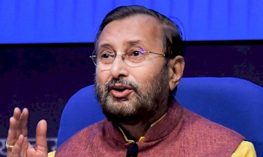 BIG ब्रेकिंग: मोदी कैबिनेट से चौंकाने वाले इस्तीफे..... रविशंकर प्रसाद और जावड़ेकर की भी छुट्टी..... राष्ट्रपति ने रविशंकर प्रसाद और प्रकाश जावड़ेकर समेत 14 केंद्रीय मंत्रियों के इस्तीफे स्वीकार किए......