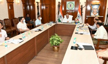 बड़ी खबर: CG में OBC और गरीबों के आरक्षण पर लगी रोक को हटवाने में जुटी सरकार…. क्वांटिफिएबल डाटा जुटाने में तेजी लाने के निर्देश…. डाटा आयोग का गठन.... पोर्टल और मोबाइल एप तैयार......