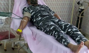 गंभीर बीमारी से पीड़ित 65 वर्षीय वृद्धा महिला की खून दे कर सीआरपीएफ 74वीं वाहिनी के द्वितीय कमान अधिकारी ने बचाई जान
