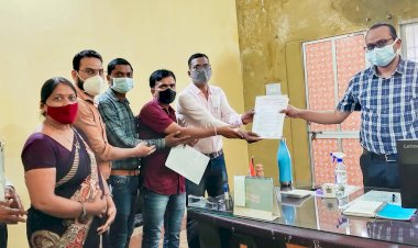 छत्तीसगढ़ टीचर्स एसोसिएशन नगरी द्वारा सौंपा गया मुख्यमंत्री के नाम नगरी एसडीएम को  सौंपा ज्ञापन...