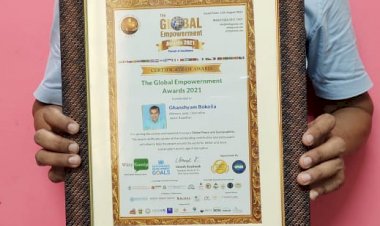 बोकोलिया अंतरराष्ट्रीय अवार्ड से सम्मानित