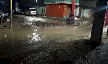 युवा मोर्चा पंडरिया ने नगर पंचायत पंडरिया की जर्जर व्यवस्था को लेकर एसडीएम पंडरिया के माध्यम से नगरी प्रशासन मंत्री शिव डहरिया के नाम सौंपा ज्ञापन।