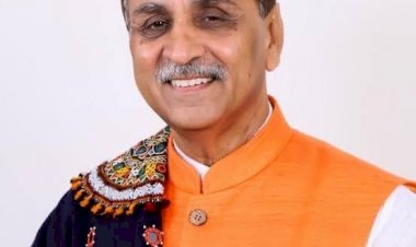 CM का इस्तीफा BIG NEWS: गुजरात के मुख्यमंत्री विजय रुपाणी ने दिया इस्तीफ़ा.....नए मुख्यमंत्री की रेस में ये 4 नाम शामिल…..CM ने कही ये बात.... मुख्यमंत्री के इस्तीफे के बाद राजनीति हुई गरम.…..