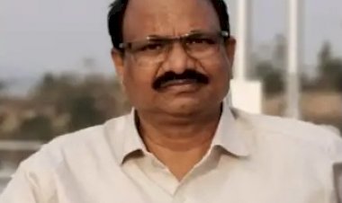 डिप्टी डायरेक्टर पर भ्रष्टाचार का आरोप : समग्र शिक्षा विभाग के डिप्टी डायरेक्टर फंसे.…ACB ने दर्ज की FIR ,दो दर्जन से ज्यादा FD, करोड़ों की जमीन, पत्नी-बच्चों के नाम मकान, लग्जरी कार होने का आरोप…..आय से अधिक संपत्ति मामले में EOW की कार्यवाही हुई तेज……