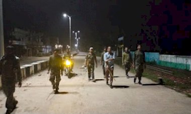 धमतरी पुलिस की अपील,असामाजिक गतिविधियां दिखाई देने पर तत्काल पुलिस को 100 नंबर पर फोन कर जानकारी दें... SDOP, टी आई उतरे सड़क पर बढ़ते अपराध पर...लगाम लगाने पुलिस हुई अलर्ट..