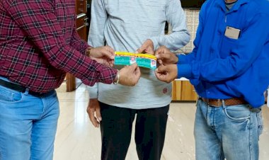 सिंधी समाज के वरिष्ठ समाजसेवी लखुजा दंपति ने भरा देहदान संकल्प पत्र