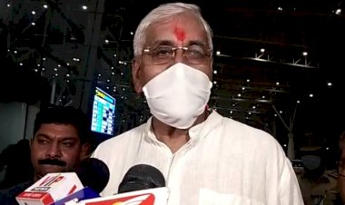 CG स्वास्थ्य मंत्री टीएस सिंहदेव विधायक के साथ दिल्ली के लिए रवाना , सिंहदेव की दिल्ली में हो सकती है शीर्ष नेताओं से मुलाकात….उधर CM भूपेश बघेल 10 जनपथ में मीटिंग कर के रायपुर के लिए हुए रवाना…सिंहदेव रवाना होने से पहले मीडिया से क्या कहा, पढ़िये…….