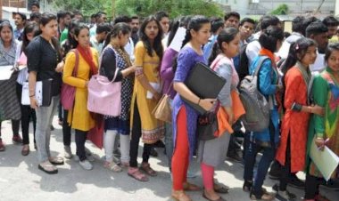 CG जॉब अलर्ट: शिक्षित बेरोजगारों के लिए सुनहरा अवसर.... 100 पदों पर होगी भर्ती.... जानिए प्रक्रिया.... देखें पूरी डिटेल......