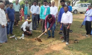 जनपद उपाध्यक्ष ने ग्राम अमदला खेल ग्राउंड समतलीकरण का किया भूमि पूजन।