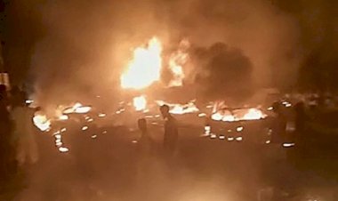 91 की मौत VIDEO: तेल टैंकर में धमाका…तेल भरने के लिए उमड़े थे लोग...तभी लगी टेंकर में आग, 91 की मौत... घटना के बाद मची अफरा तफरी.….देखे विडियो…..