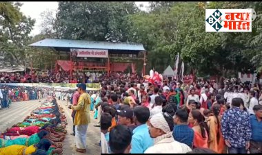 CG VIDEO आस्था या अंधविश्वास: संतान प्राप्ति के लिए अनूठी परंपरा, अंगारमोती के द्वार पर लेटीं 400 महिलाएं…..महिलाओं ऊपर चलते हैं बैगा...कई साल से लग रहा यहां मेला….पढ़िए पूरी खबर….देखे विडियो…..