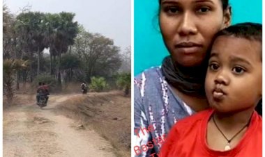 CG VIDEO : सब इंजीनियर की रिहाई के लिए माओवादियों से पत्नी ने लगाई गुहार…..मीडियाकर्मियों के साथ गोद में छोटे बच्चे को लेकर पति के रिहाई के लिए जंगल में घूम रही पत्नी....देखे विडियो…..