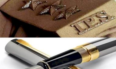 अजब-गजब: महिला IPS अधिकारी का पेन हुआ गुम.... पेन खोया तो ढूंढने में लगा दीं पुलिस टीमें.... तलाश में भेजे जवानों ने बाजार खंगाला.... CCTV कैमरे भी खंगाले.... लोगों से पूछताछ.... फिर जो हुआ.......