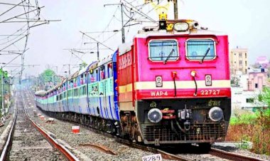 CG- ट्रेन में 15 लाख के गहने पार: कारोबारी शादी में आ रहा था... AC कोच से डायमंड, गोल्ड नेकलेस सहित अन्य गहनों से भरे बैग की चोरी......