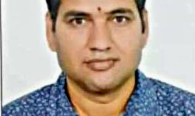 नियति का क्रूर खेल: Heart attack आए पेशेंट का इलाज करते समय Doctor को पड़ा दिल का दौरा.... डॉक्टर की कार्डियक अरेस्ट से मौत.... थोड़ी देर में मरीज भी चल बसा.... डॉक्टर-मरीज दोनों की मौत.....