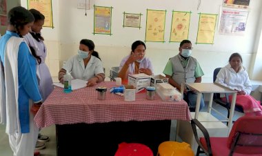 *प्राथमिक स्वास्थ्य केंद्र बंजा में राष्ट्रीय किशोरी स्वास्थ्य योजना के तहत 32 किशोरी बालिकाओं का स्वास्थ्य परीक्षण कराया गया...*