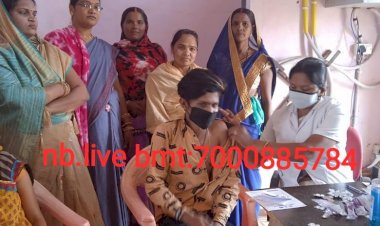 CG:बीजा में नारी शक्ति महिला स्व सहायता समूहों की महिलाएं टीकाकरण महा अभियान में अपना योगदान दे रहे है,वैक्सीन लगवाने के लिए कर रहे है प्रेरित