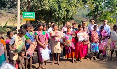 शासकीय डाटा एंट्री आपरेटर संघ ने किया कंबल वितरण