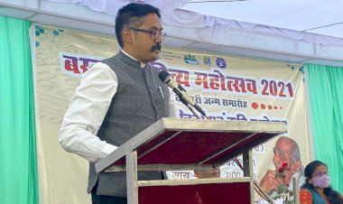 बदलते बस्तर की पहचान है लाला जगदलपुरी ग्रंथालय - सुंदरराज पी