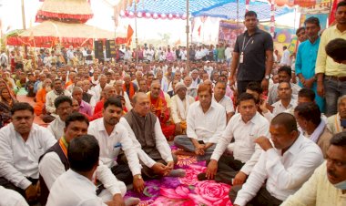 कैबिनेट मंत्री मोहम्मद अकबर रूद्र चंडी यज्ञ में शामिल हुए, पूजा-अर्चना की, भंडारा में पहुंचकर प्रसाद ग्रहण किया