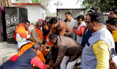 गणेशपुर में 16 ग्रामीणों के कराई गई हिन्दू धर्म में घर वापसी