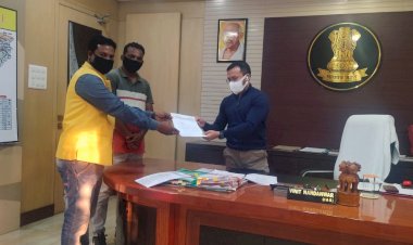 कैम्पा मद अंतर्गत वन विभाग में किए भ्रष्टाचार मामले पर भाजयुमो ने राज्यपाल के नाम कलेक्टर को सौंपा ज्ञापन
