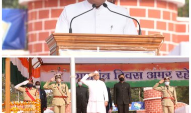 BIG CG ब्रेकिंग: CM भूपेश ने गणतंत्र दिवस पर किया बड़ा ऐलान.... कर्मचारियों को पेंशन वृद्धि के साथ फाइव डे वीक.... नोनी सशक्तिकरण योजना की घोषणा.... बेटियों को मिलेंगे 20-20 हजार रूपये..... बालवाड़ी और श्रमिक संसाधन केंद्र भी खोले जायेंगे.... मुख्यमंत्री ने लगाई सौगातों क़ी झड़ी..... देखें LIVE VIDEO......