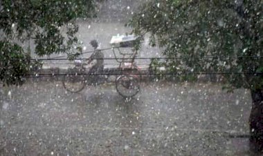 CG बारिश-ओलावृष्टि अलर्ट: मौसम विभाग ने जारी किया ऑरेंज अलर्ट.... मेघ गर्जन के साथ ओलावृष्टि होने की संभावना.... बारिश की भी संभावना.... 48 घंटो के लिए चेतावनी जारी.... जानिए CG में मौसम का ताजा अपडेट......