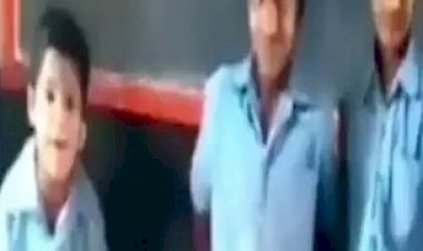 बैकबेंचर्स का जबरदस्त टैलेंट VIDEO: क्लास में पीछे बैठने वाले बच्चों ने दिखाया इतना जबरदस्त टैलेंट.... टीचर भी रह गए हैरान.... हंस-हंस के लोटपोट हुए टीचर.... देखें अद्भुत हुनर का VIDEO......