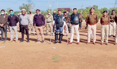 CG:बेमेतरा पुलिस एवं जिला प्रशासन के द्वारा कानून व्यवस्था की स्थिति से निपटने किया गया संयुक्त माकड्रिल अभ्यास....प्रदेश के मुख्य सचिव एवं पुलिस महानिदेशक के द्वारा कानून व्यवस्था के संबंध में वर्चुअल मीटिंग लिया गया था