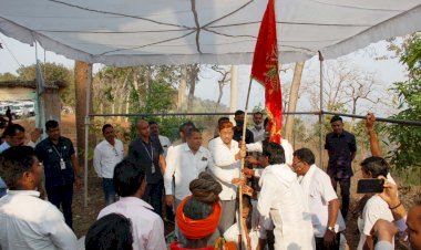कैबिनेट मंत्री श्री अकबर इस घाटी के उपर बनाएं पहाड़ी वाली बंजारी मंदिर  जनआकांक्षाओं के अनुरूप अकबर ने घाटी में मंदिर निर्माण के लिए रखीं आधार शिला