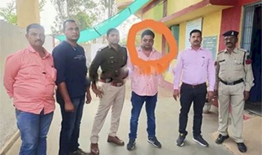 CG गालीबाज कांग्रेसी नेता गिरफ़्तार: गृहमंत्री साहू से लेकर SP तक को गाली देने वाला कांग्रेसी नेता गिरफ़्तार...ट्रैक्टर को रोका तो खाकी पर झाड़ने लगा था रौब….पुलिसकर्मियों के सामने किया था लंबा-चौड़ा चैलेंज…सोशल मीडिया पर वायरल हुआ VIDEO…..