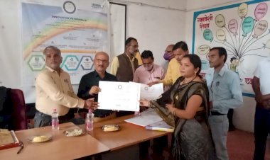 CG BEMETARA:श्री ऑरोबिंदो सोसाइटी द्वारा शिक्षक सम्मान समारोह एवं इन्नोवेटिव पाठशाला कार्यक्रम जिला बेमेतरा के  46 उत्कृष्ट शिक्षक सम्मानित किए गए