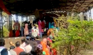 महाशिवरात्रि महोत्सव पर्व में महेशपुर धाम में स्व कैलाश चंद्र अग्रवाल के स्मृति में  भव्य भंडारा का आयोजन हर साल के तरह  किया गया।