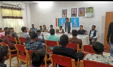 नवनियुक्त सूरजपुर एनएसयूआई जिलाध्यक्ष को हटाने प्रस्ताव हुआ पारित...