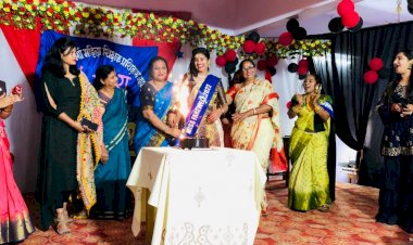 नारायणी देवी वर्मा महिला शिक्षक प्रशिक्षण महाविद्यालय में फैशर एवं विदाई समारोह आयोजित