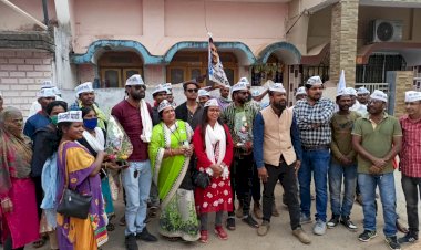 आम आदमी पार्टी के नेताओ ने बस्तर संभाग कार्यालय का उद्धघाटन किया , और नए सदस्य को दिलाई आप की सदस्यता
