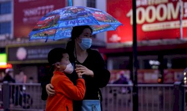 कोरोना विस्फोट से हड़कंप: दो दिन के अंदर ही घरों में कैद कर दिए गए करीब तीन करोड़ लोग.... तीन शहरों में लगा सख्त लॉकडाउन.... फिर फूटा कोरोना बम.... महामारी ने फिर पसारे पैर.... स्कूल-पार्क बंद......