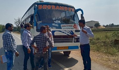 परिवहन विभाग की टीम एक्शन मोड पर, 29 वाहनों से 14.85 लाख रूपए मोटर कर जमा कराया    परिवहन विभाग टीम की लगातार कार्यवाही जारी     वन टाइम सेटलमेंट योजना के तहत छूट के साथ कर जमा करने की अंतिम तारीख 31 मार्च 2022 तक निर्धारित