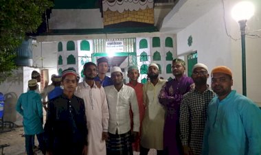 लखनपुर में हर्षोल्लास के साथ मनाया शब-ए-बरात का पर्व।