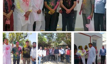 भीलवाड़ा एसपी के संग पुलिस के अधिकारियों ने खेली होली