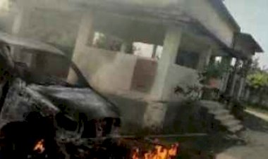 पुलिस कस्टडी में मौत: थाने में मौत के बाद बवाल.... थाना फूंका.... पुलिसकर्मी की मौत.... 'थाने में मौत के लिए मधुमक्खी जिम्मेदार'... बेकसूर पुलिसकर्मी की मॉब लिन्चिंग......