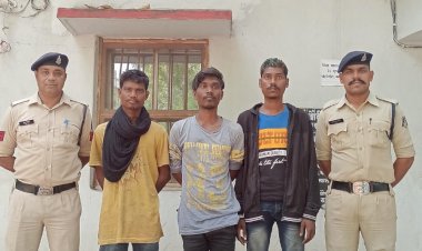 मानिकपुर पुलिस ने तांबा चोरों को दबोचा,ग्राहक की तलाश में थे चोर तभी मिली पुलिस को सूचना....
