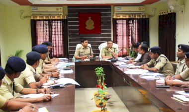 पुलिस अधीक्षक कोरबा ने लिया समीक्षा मीटिंग, धोखाधड़ी एवं महिला संबंधी अपराधों के निराकरण हेतु दिए निर्देश, चैत्र नवरात्रि पर्व पर सुरक्षा व्यवस्था चाक चौबंद रखने हेतु दिया गया हिदायत
